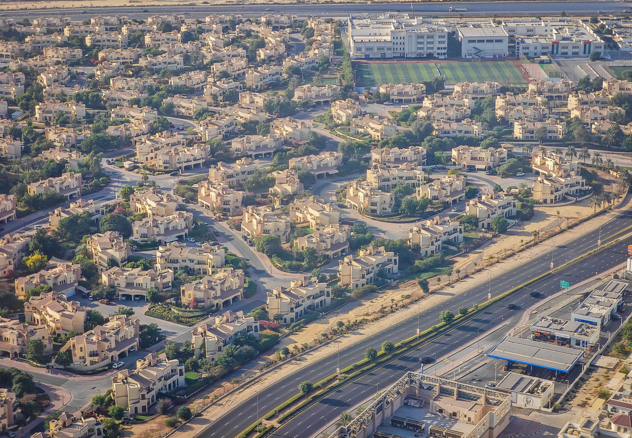 best areas to invest in dubai